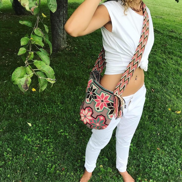 Wayuu Mochilas - Picture 3 of 8